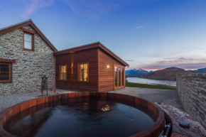 The Homestead on Wilding by Sotheby's Luxury Rental Homes